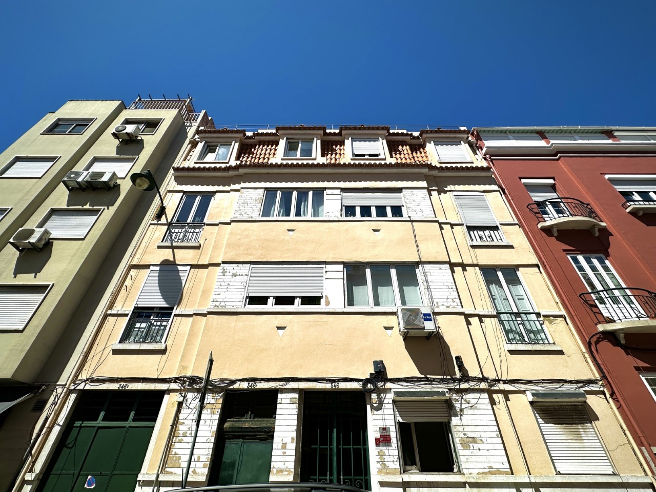Apartamento T3 com Logradouro no Bairro dos Actores, Lisboa
