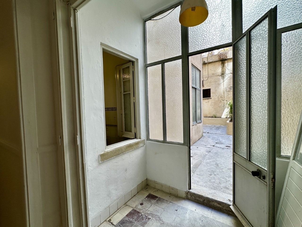 Apartamento T3 com Logradouro no Bairro dos Actores, Lisboa