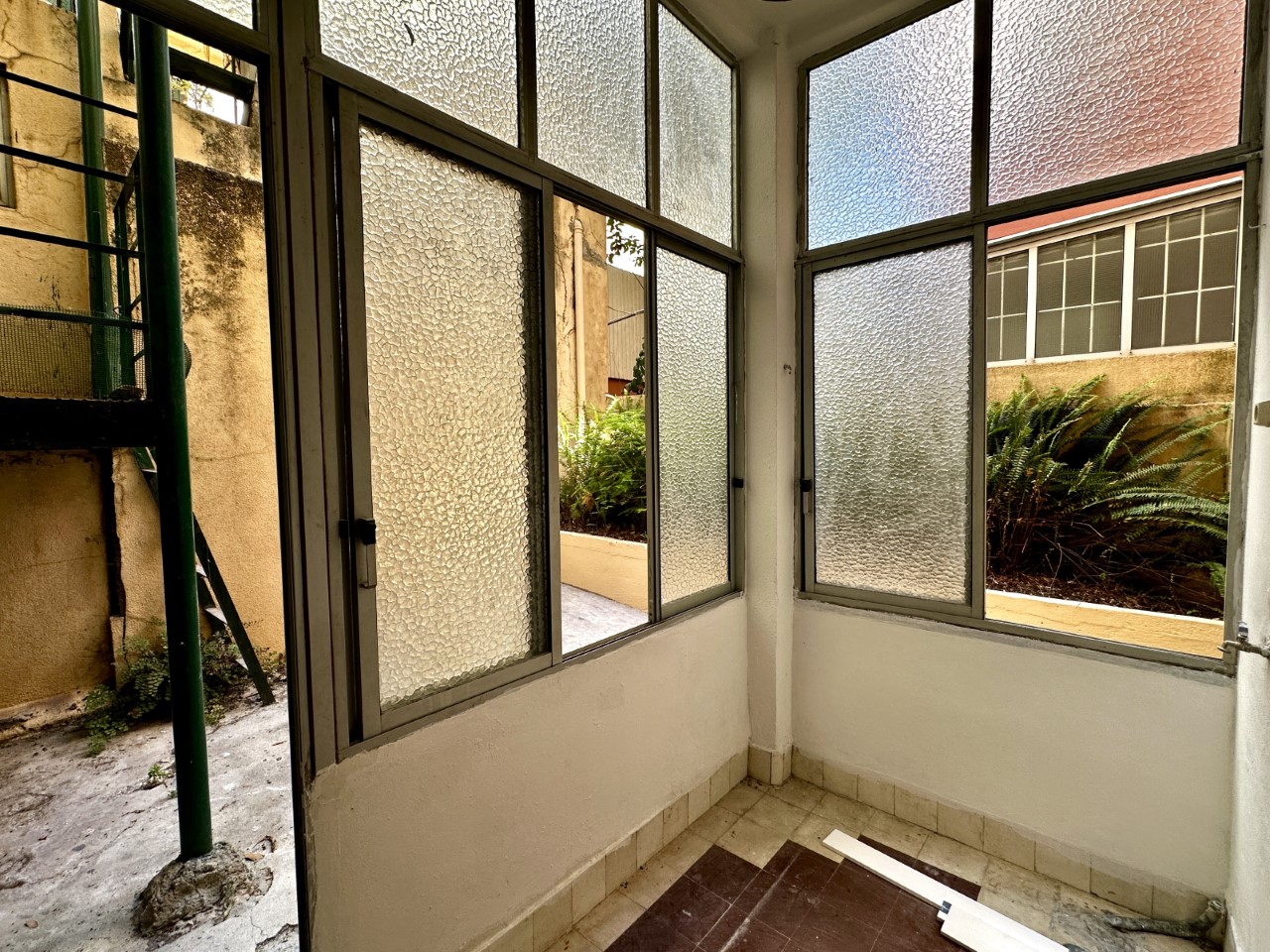 Apartamento T3 com Logradouro no Bairro dos Actores, Lisboa