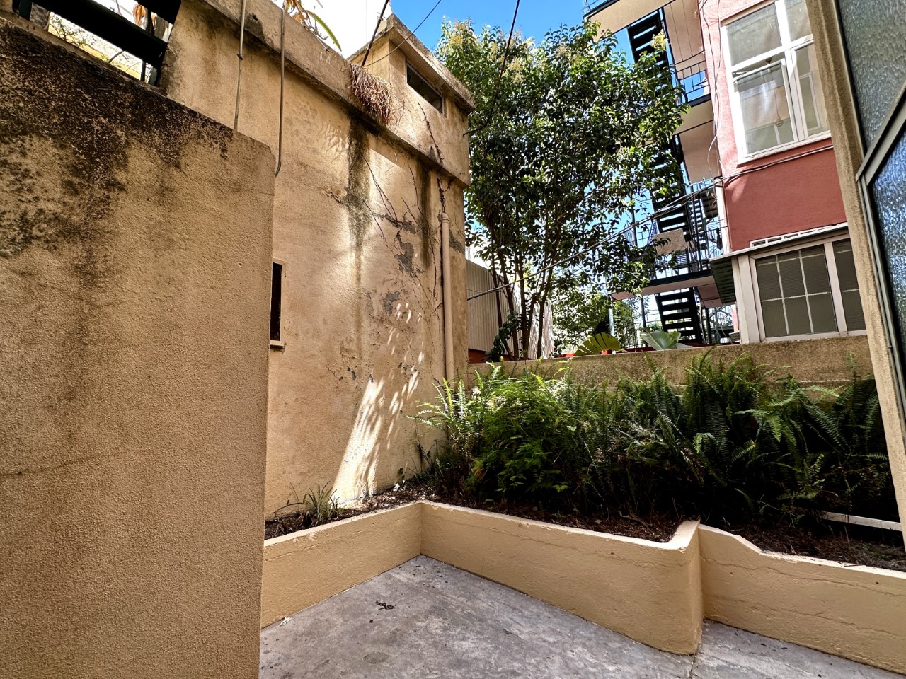 Apartamento T3 com Logradouro no Bairro dos Actores, Lisboa