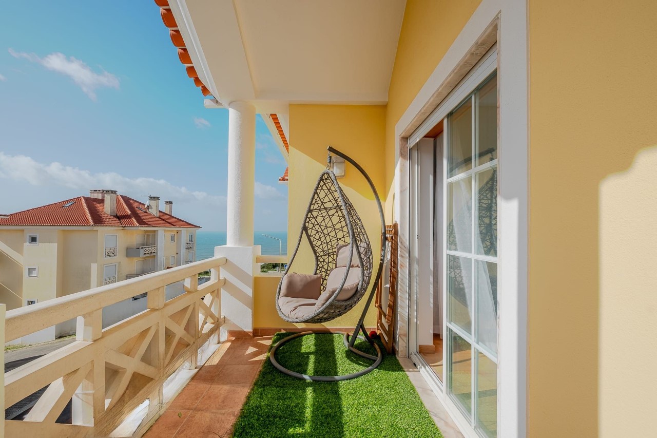 Duplex T3+1 com Vista Mar Permanente