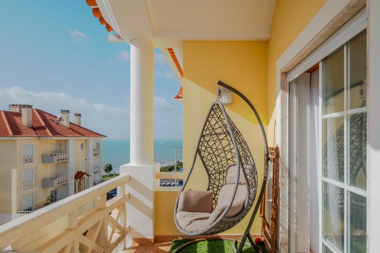 Duplex T3+1 com Vista Mar Permanente