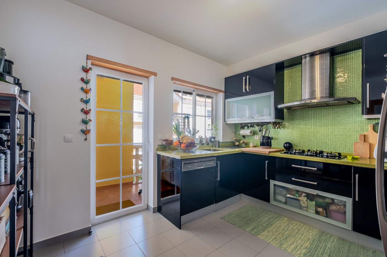 Duplex T3+1 com Vista Mar Permanente
