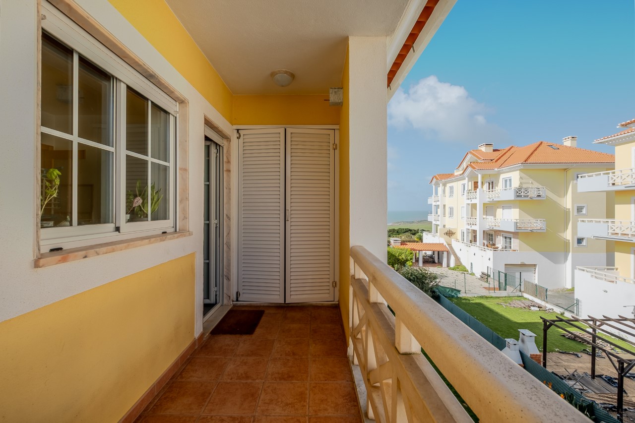 Duplex T3+1 com Vista Mar Permanente