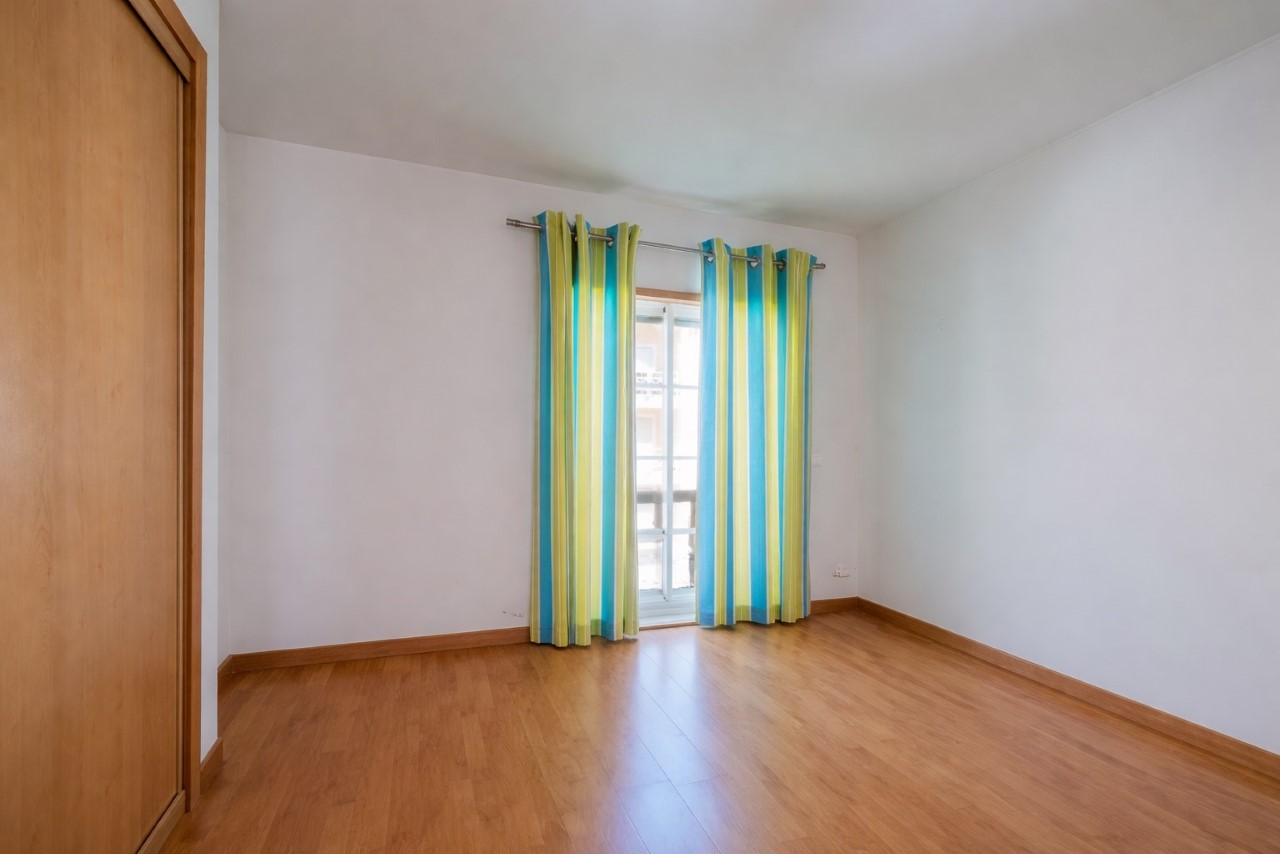 Duplex T3+1 com Vista Mar Permanente
