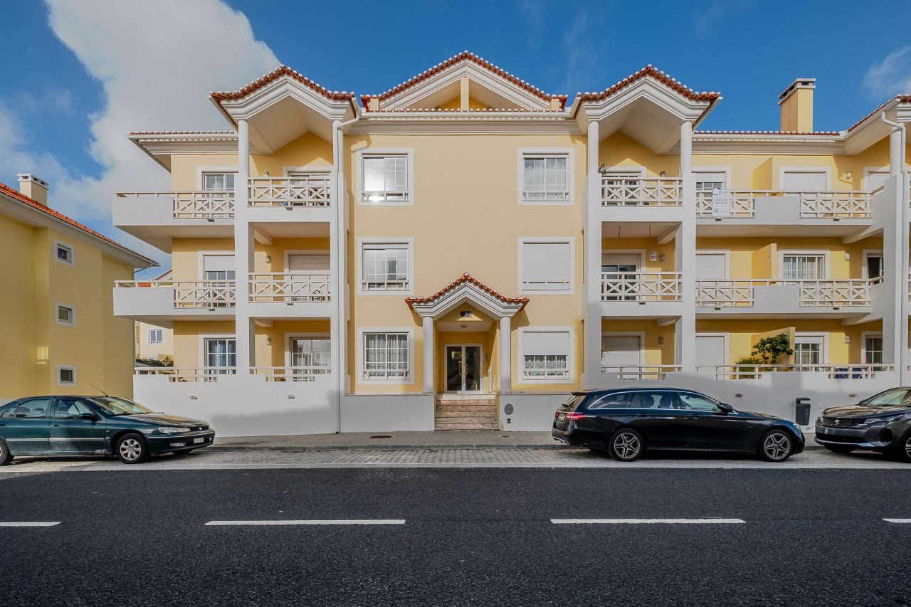 Duplex T3+1 com Vista Mar Permanente
