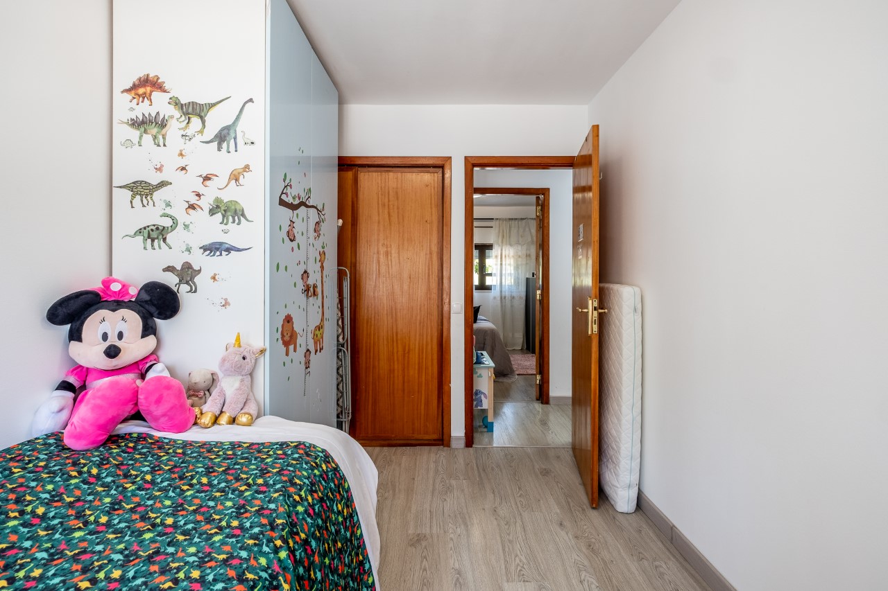 Luminoso Apartamento T2 Pronto a Habitar nos Olivais – Excelente Localização