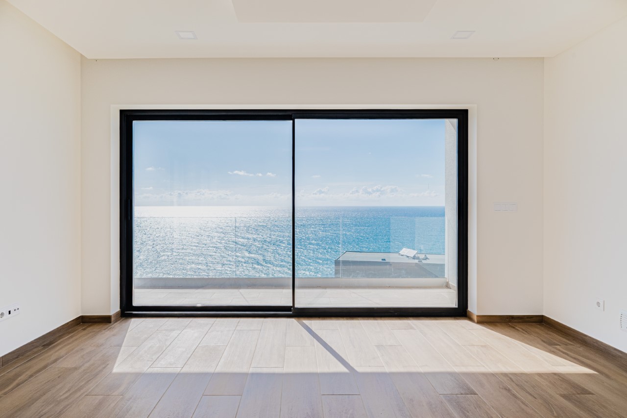 Moradia Isolada V3 com Piscina e Vista Mar