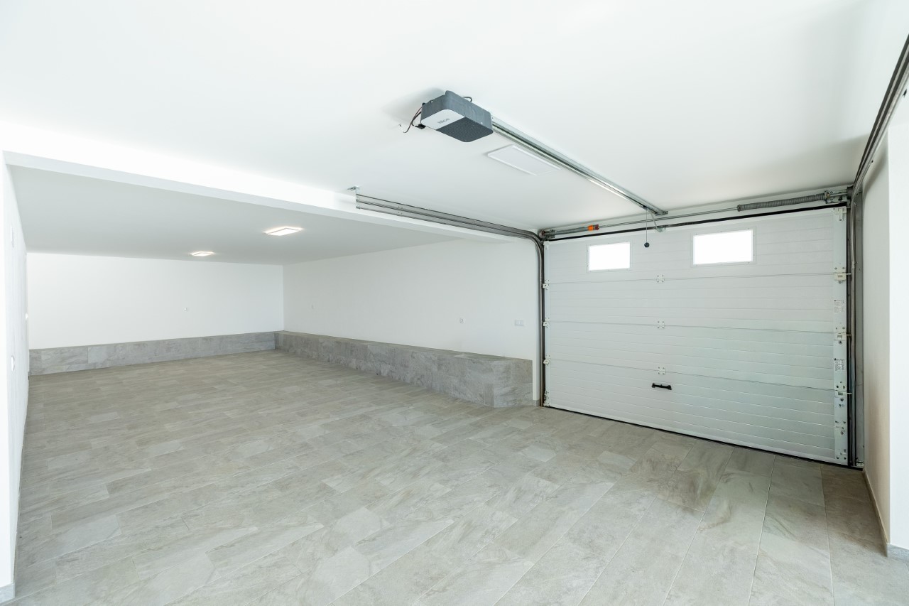 Moradia Isolada V3 com Piscina e Vista Mar