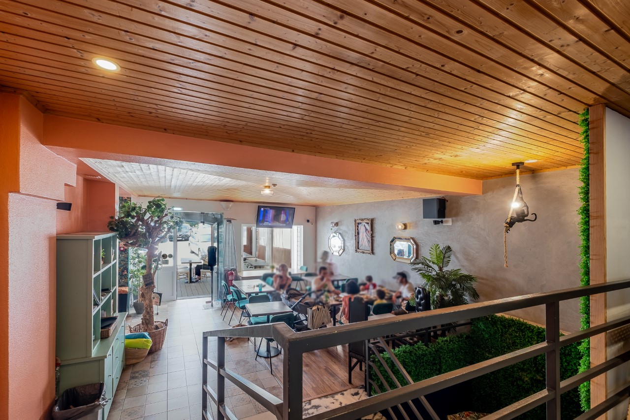 Trespasse de restaurante na Ericeira