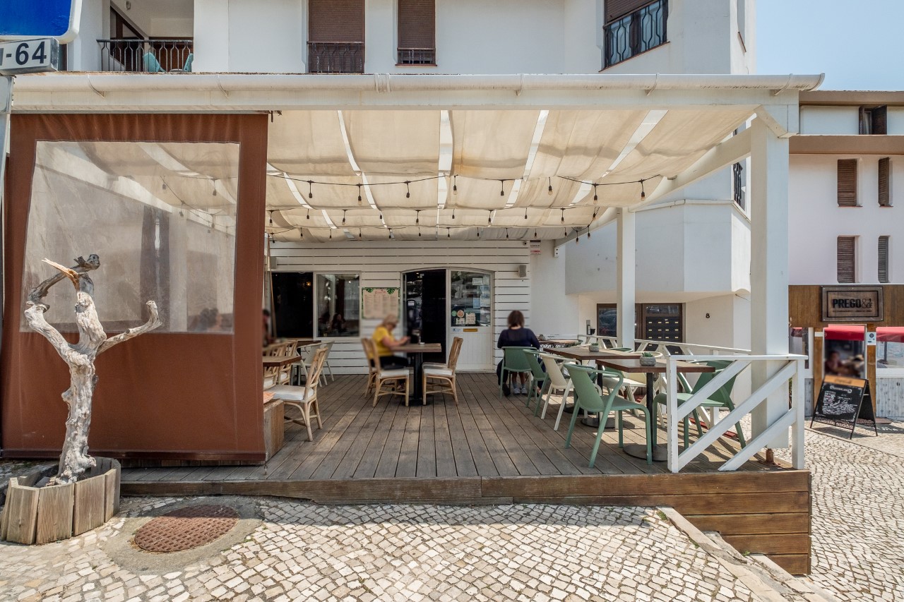 Trespasse de restaurante na Ericeira